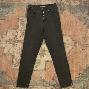 Levi’s Mile High Super Skinny